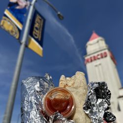 $1 bean & cheese burritos are amazing!!