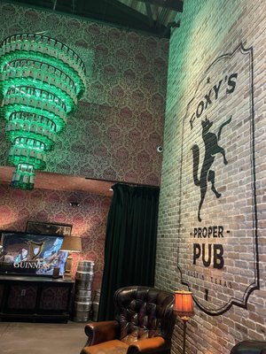 Foxy's Proper Pub by null