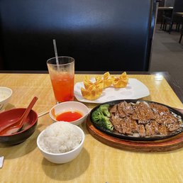Beef teriyaki and crab Rangoons
