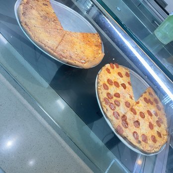 A's Pizza Loco - Pizza Near Me - Ocoee, Florida