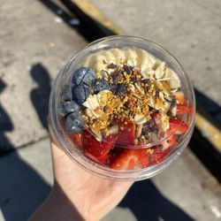 Muse Juice Bar - Açaí bowl