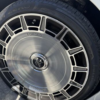 D S Mobile Wheel Repair - Before - Wheel & Rim Repair Near Me D S Mobile Wheel Repair - Before - Wheel & Rim Repair Near Me