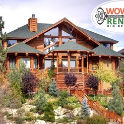 Large Luxury Lakefront Homes