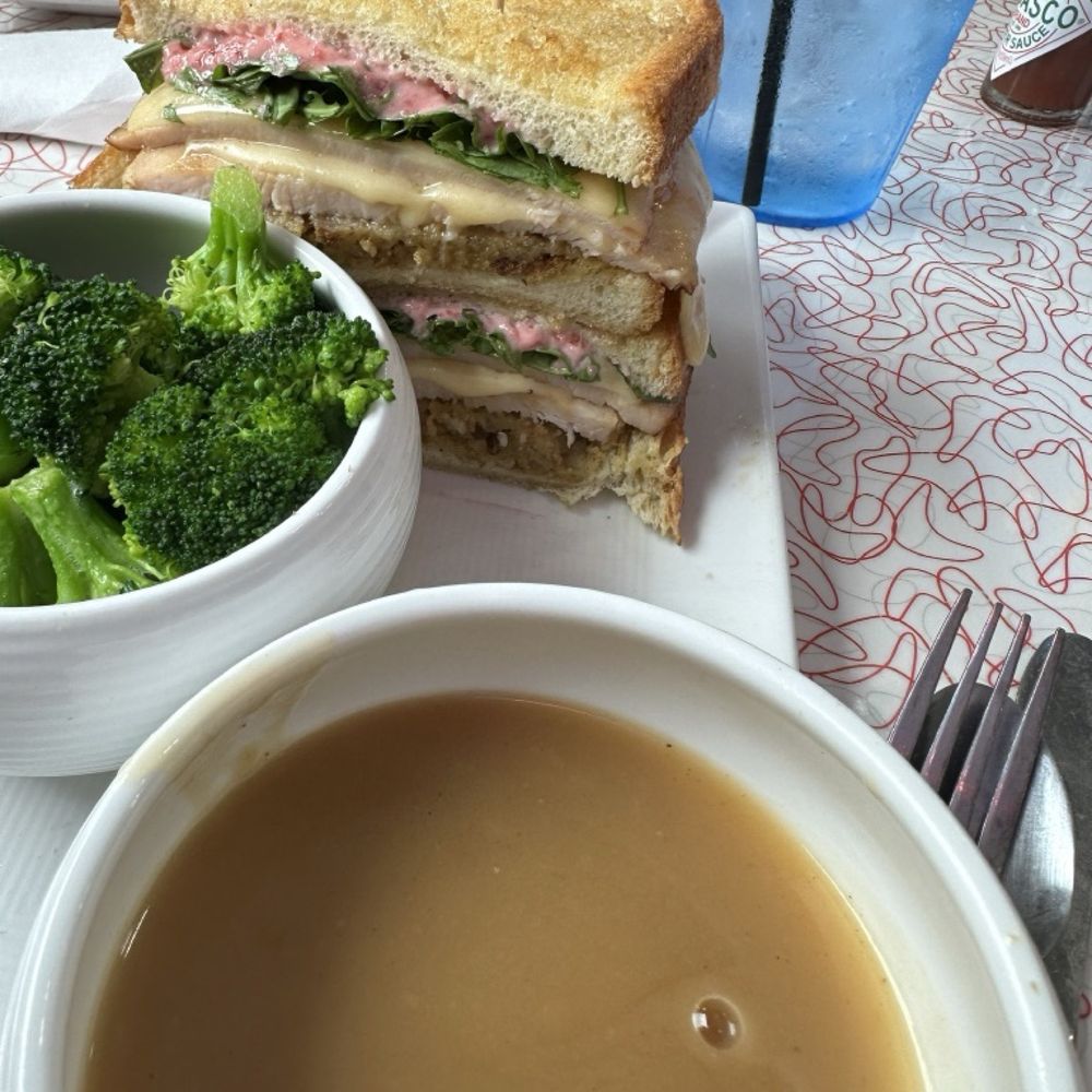 4 Speed on 50’s Diner - The Thanksgiving Special - Diners Near Me - Lawrenceburg, Indiana