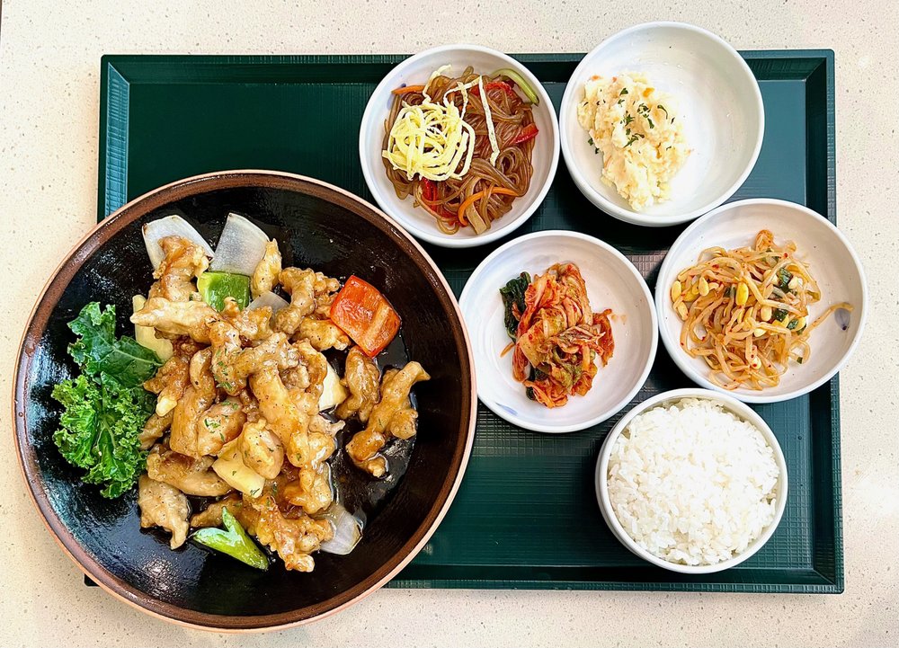 MOA Korean BBQ & Bar - Columbia