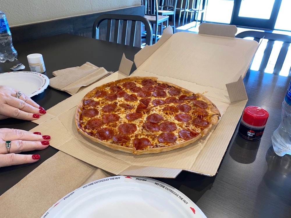 PIZZA HUT Updated August 2024 2949 E Texas St, Bossier City, Louisiana Chicken Wings