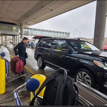 Chicago Original Limousine - Me being picked up from the airport - Limos Near Me - Westmont, Illinois