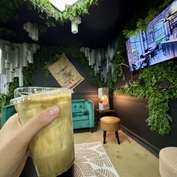 Pangaea At Anderson's - Matcha green tea - Coffee & Tea Near Me - Newport News, Virginia