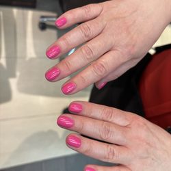 Posh Spa & Nails - Fred is great! I love coming in here posh Southport ! Best mani and pedi I've ever get!!!