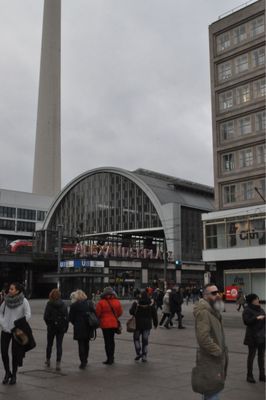 Alexanderplatz by null
