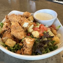 House Salad with fried chicken (no egg no cheese) House Salad with fried chicken (no egg no cheese)