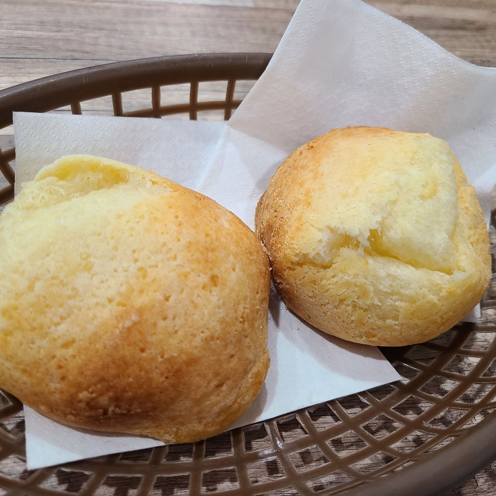 Mi Sitio Colombian Restaurant - Pan de bono - Spanish Near Me - Sarasota, Florida
