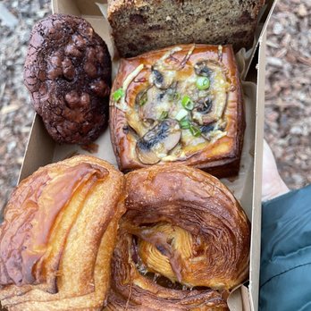 Moonbelly Bakery - Chocolate chip banana bread, flourless chocolate chip cookie, mushroom croissant, chocolate croissant, ham and cheese croissant - Bakeries Near Me - Sacramento, California