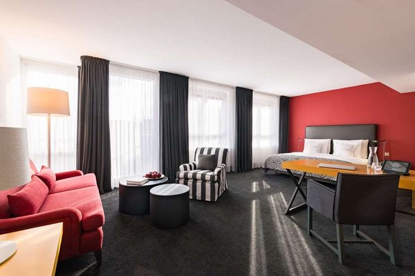 THE MADISON Hotel Hamburg by null