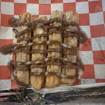 Detroit Fleat - Churros from the Food Truck - Beer, Wine & Spirits Near Me - Ferndale, Michigan