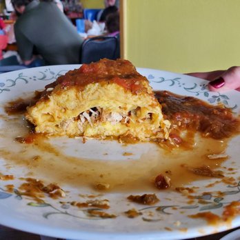 Hungry Bear - Chkn n Green Chili Omelette - suggest adding ingredients - Breakfast & Brunch Near Me - Woodland Park, Colorado Hungry Bear - Chkn n Green Chili Omelette - suggest adding ingredients - Breakfast & Brunch Near Me - Woodland Park, Colorado