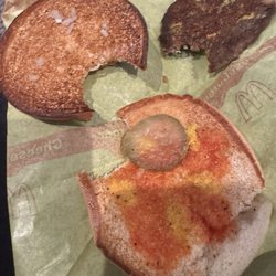 McDonald's - NO CHEESE "cheeseburger"