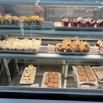 Paula Vega Cakes - Dessert - Cupcakes Near Me - Huntington, West Virginia Paula Vega Cakes - Dessert - Cupcakes Near Me - Huntington, West Virginia