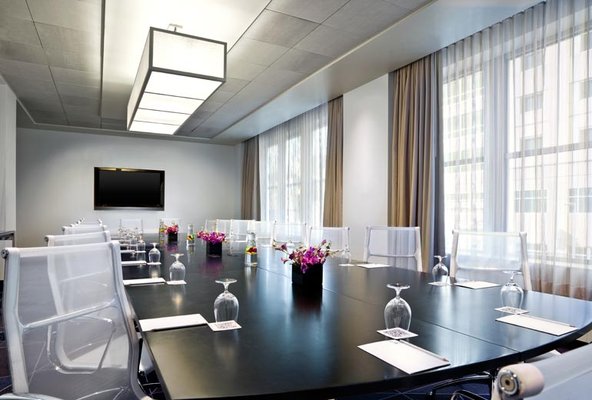 W Minneapolis - The Foshay by null