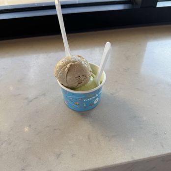 Wanderlust Creamery - Pandan and Hojicha - Ice Cream & Frozen Yogurt Near Me - Irvine, California Wanderlust Creamery - Pandan and Hojicha - Ice Cream & Frozen Yogurt Near Me - Irvine, California