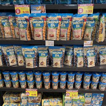 ABC Stores - a display of muffins for sale - Convenience Stores Near Me - Las Vegas, Nevada ABC Stores - a display of muffins for sale - Convenience Stores Near Me - Las Vegas, Nevada