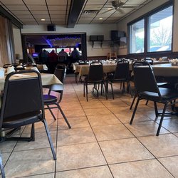 Maple Tree Supper Club - Inside seating
