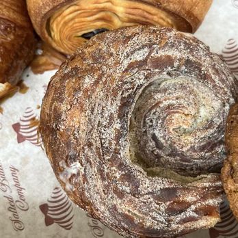 Salted Butter - Earl Grey Bun $6.50 - Desserts Near Me - Pasadena, California Salted Butter - Earl Grey Bun $6.50 - Desserts Near Me - Pasadena, California