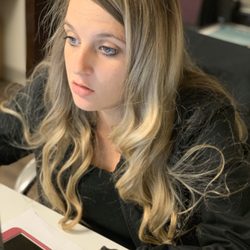 Truffles Vein Specialists - Our lead Medical Assistant Jessica concentrating!
