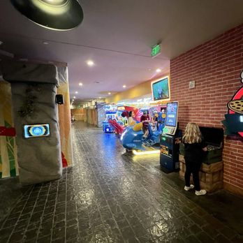 Great Wolf Lodge - Arcade - Water Parks Near Me - Garden Grove, California Great Wolf Lodge - Arcade - Water Parks Near Me - Garden Grove, California