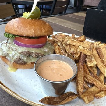 Wexford, Savannah's Irish Pub - Smash burger - only could eat half! This is a juicy handmade fresh BIG burger ... fries are delicious! - Irish Pub Near Me - Savannah, Georgia Wexford, Savannah's Irish Pub - Smash burger - only could eat half! This is a juicy handmade fresh BIG burger ... fries are delicious! - Irish Pub Near Me - Savannah, Georgia