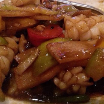 Pavillon de Hang Chow - Squid close up. It was so tender! - Chinese Near Me - Paris, 75 Pavillon de Hang Chow - Squid close up. It was so tender! - Chinese Near Me - Paris, 75