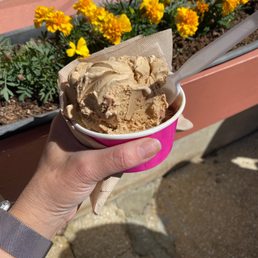 Coffee ice cream