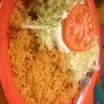 El Nopal - Burrito deluxe with rice lunch portion for $6 - Mexican Near Me - Louisville, Kentucky El Nopal - Burrito deluxe with rice lunch portion for $6 - Mexican Near Me - Louisville, Kentucky