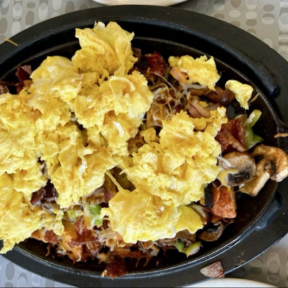 Mr. D's Diner - La Placencia skillet - American Near Me - La Verne, California Mr. D's Diner - La Placencia skillet - American Near Me - La Verne, California