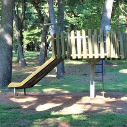 Hillcrest Park - Small slide