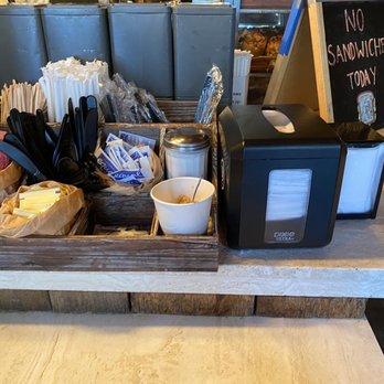 El Barrista Cafe - Breakfast & Brunch Near Me - New York, New York