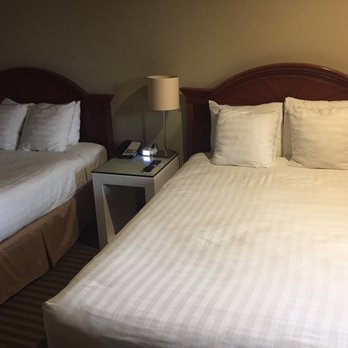 Chablis Inn - Hotels Near Me - Napa, California Chablis Inn - Hotels Near Me - Napa, California