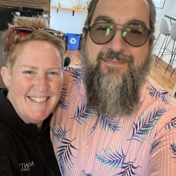 Mom 'n 'em Coffee & Wine - Yelper BFFs! - Coffee & Tea Near Me - Cincinnati, Ohio Mom 'n 'em Coffee & Wine - Yelper BFFs! - Coffee & Tea Near Me - Cincinnati, Ohio