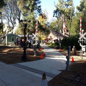Walt Disney's Barn - Railroad crossing - Museums Near Me - Los Angeles, California Walt Disney's Barn - Railroad crossing - Museums Near Me - Los Angeles, California