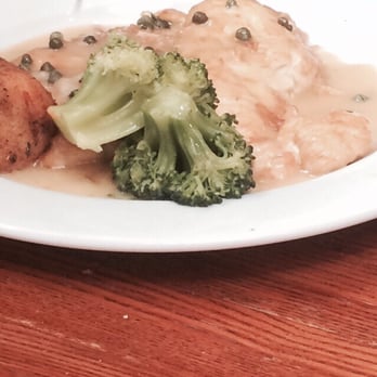 Il Bacio Trattoria - Chicken Francese - Pizza Near Me - Bronxville, New York