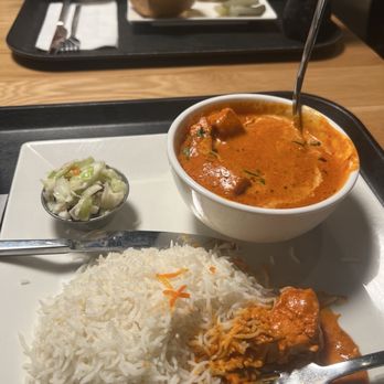 Le Taj - Buttered chicken - Indian Near Me - Montreal, Quebec