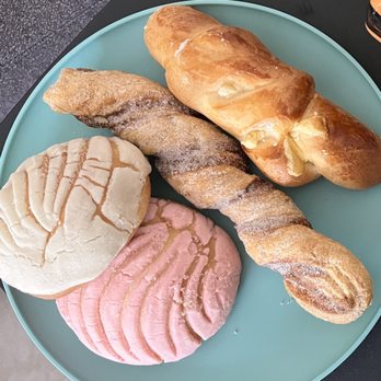 El Fer Bakery - Bakeries Near Me - Riverside, California El Fer Bakery - Bakeries Near Me - Riverside, California