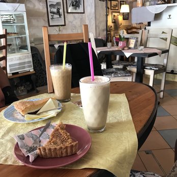 Cosmai Caffe - Cafes Near Me - Prague, Puerto Rico