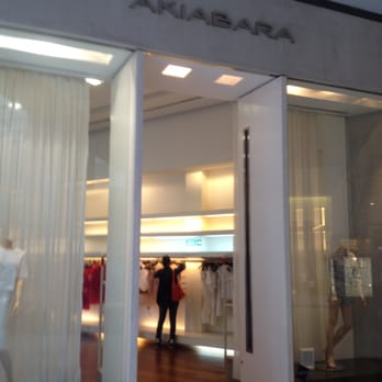 Akiabara - Frente local Akiabara Shopping Alto Rosario - Women's Clothing Near Me - Rosario, C