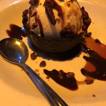 Bubba's 33 - Turtle cookie w/ Ice cream - Burgers Near Me - Universal City, Texas Bubba's 33 - Turtle cookie w/ Ice cream - Burgers Near Me - Universal City, Texas