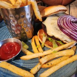 Eureka! - Eureka burger and fries lunch special