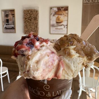 Bacio di Latte - Gelato Near Me - Thousand Oaks, California Bacio di Latte - Gelato Near Me - Thousand Oaks, California