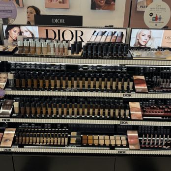 SEPHORA - Beauty supplies - Cosmetics & Beauty Supply Near Me - Miami Beach, Florida