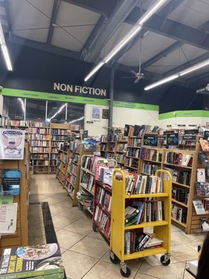 Grassroots Books by null