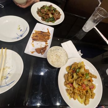 Sizzle - Dumpling & Authentic Chinese Cuisine - Ramen Near Me - Matthews, North Carolina